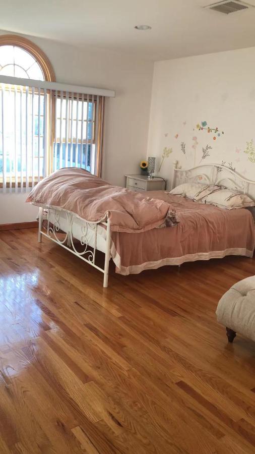 Victory House Apartment New York Ngoại thất bức ảnh